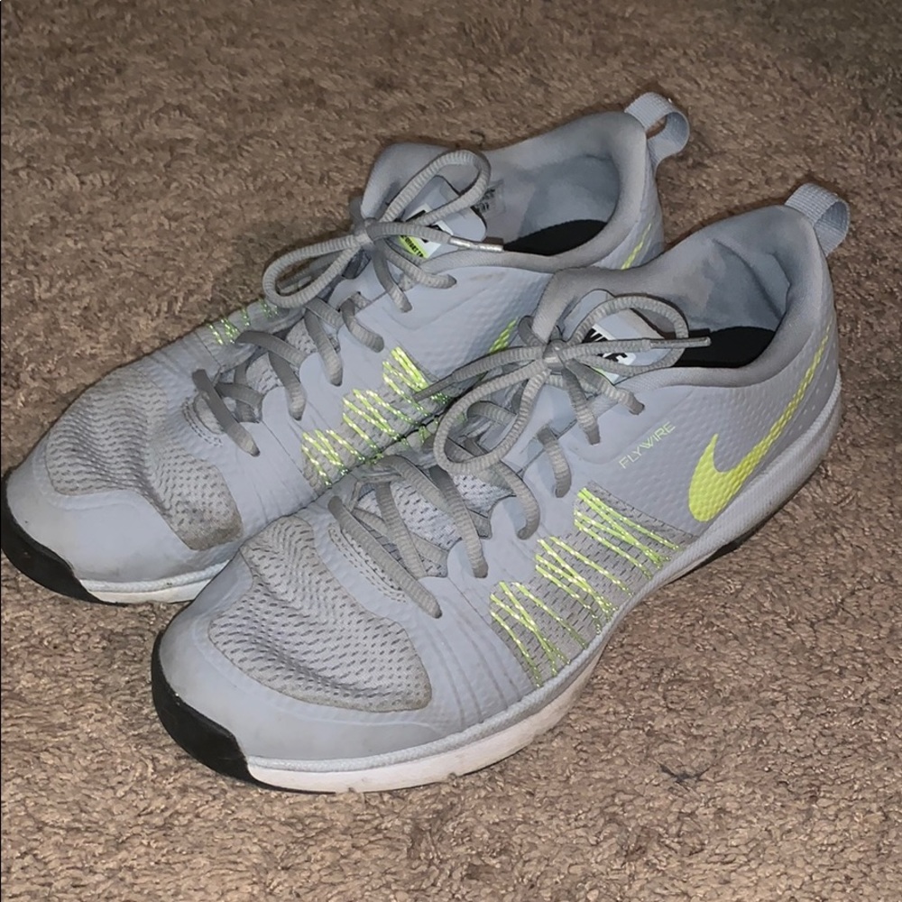 Grey Air Max Effort TR Size 11.5